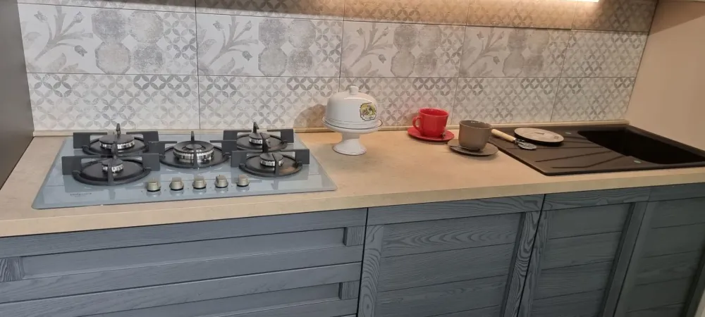 Net Cucine Cucina grigia moderna lineare Elsa a soli 4650 Euro- Cucine Lineari|Cucine Moderne
