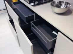Cucina grigia moderna lineare Plk silicio in offerta^Artigianale Online