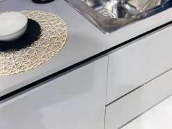 Cucina grigia moderna lineare Plk silicio in offerta^Artigianale Online