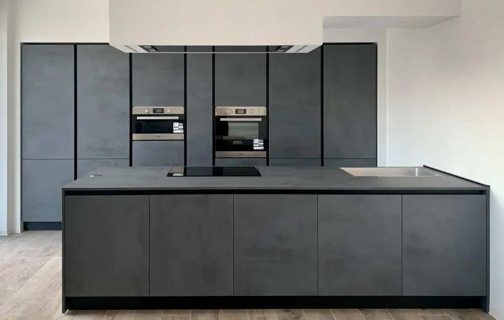 Clearance Cucina grigio design con penisola Ingrosso cucine moderne icm11 in Offerta Outlet Cucine Con Penisola|Cucine Design