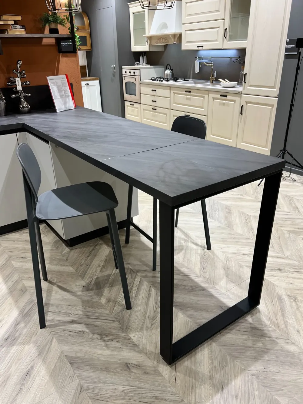 Cucina grigio moderna con penisola Evolution^Scavolini Discount