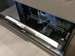 Online Cucina grigio moderna con penisola Noce imperial in Offerta Outlet Cucine Con Penisola|Cucine Moderne