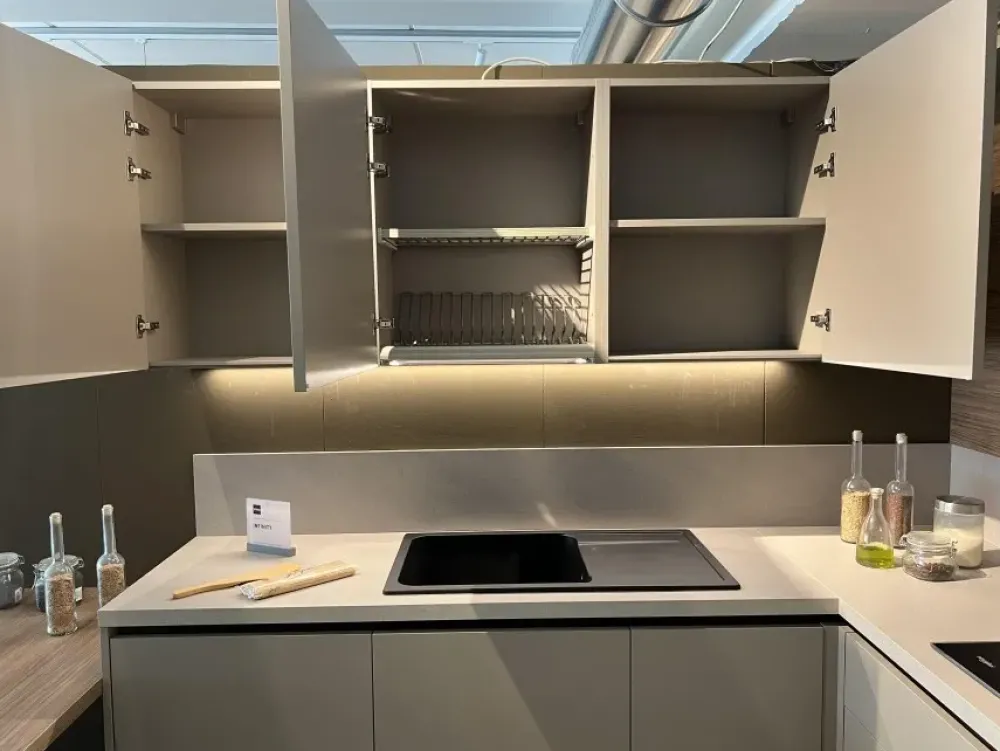 New Cucina Infinity ad angolo con un ribasso imperdibile Cucine Ad Angolo|Cucine Moderne