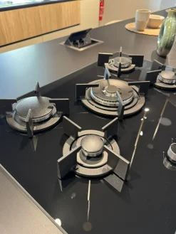 Cucina Infinity design antracite con isola scontata 45%^Stosa New