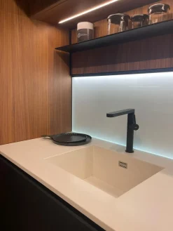 Cucina Infinity moderna altri colori lineare scontata 50%^Stosa