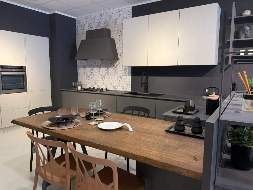 Outlet Cucina J22 di scontata -35% Cucine Con Penisola|Cucine Moderne