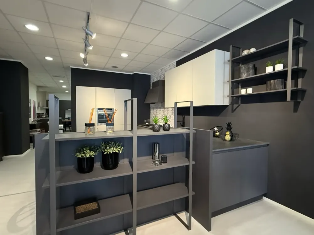 Outlet Cucina J22 di scontata -35% Cucine Con Penisola|Cucine Moderne