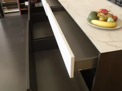 Outlet Cucina Kali con isola con uno sconto imperdibile Cucine Ad Isola|Cucine Moderne