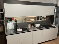 Antares Cucina Lam moderna grigia lineare scontata 30%- Cucine Lineari|Cucine Moderne