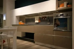 Cucina lineare design Brava laccata a prezzo scontato^Lube Cucine Discount
