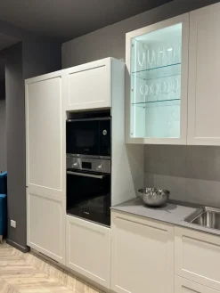 Clearance Cucina lineare in laccata opaco bianca Carattere a prezzo scontato Cucine Lineari|Cucine Moderne