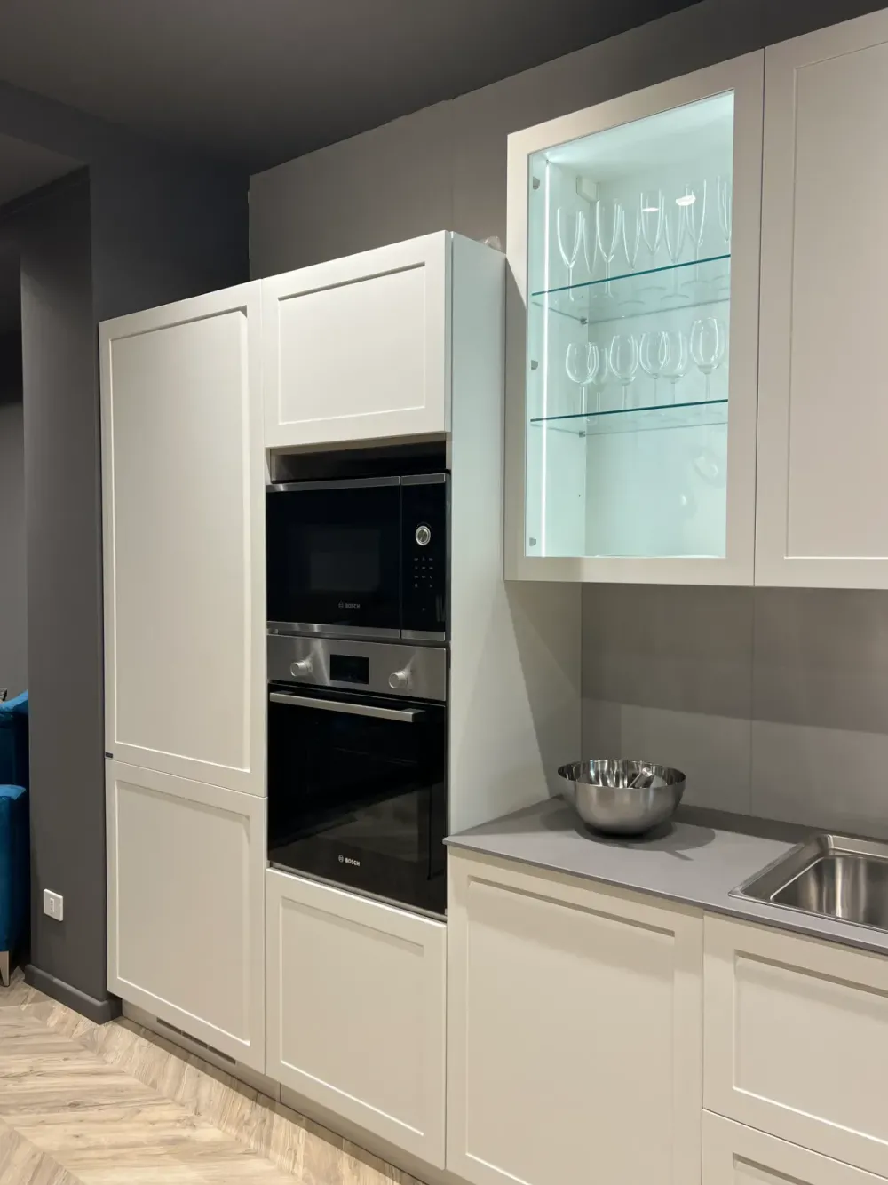 Clearance Cucina lineare in laccata opaco bianca Carattere a prezzo scontato Cucine Lineari|Cucine Moderne