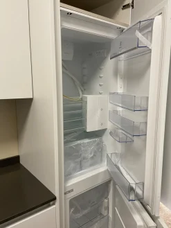 Spagnol cucine Cucina lineare in laccato opaco a prezzo ribassato 34%- Cucine Lineari|Cucine Moderne