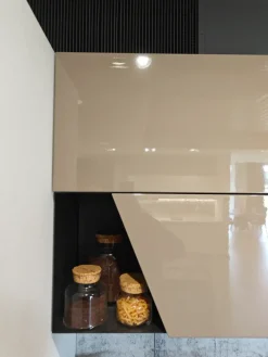 Cucina lineare in laminato materico altri colori Liberamente a prezzo scontato^Scavolini Hot