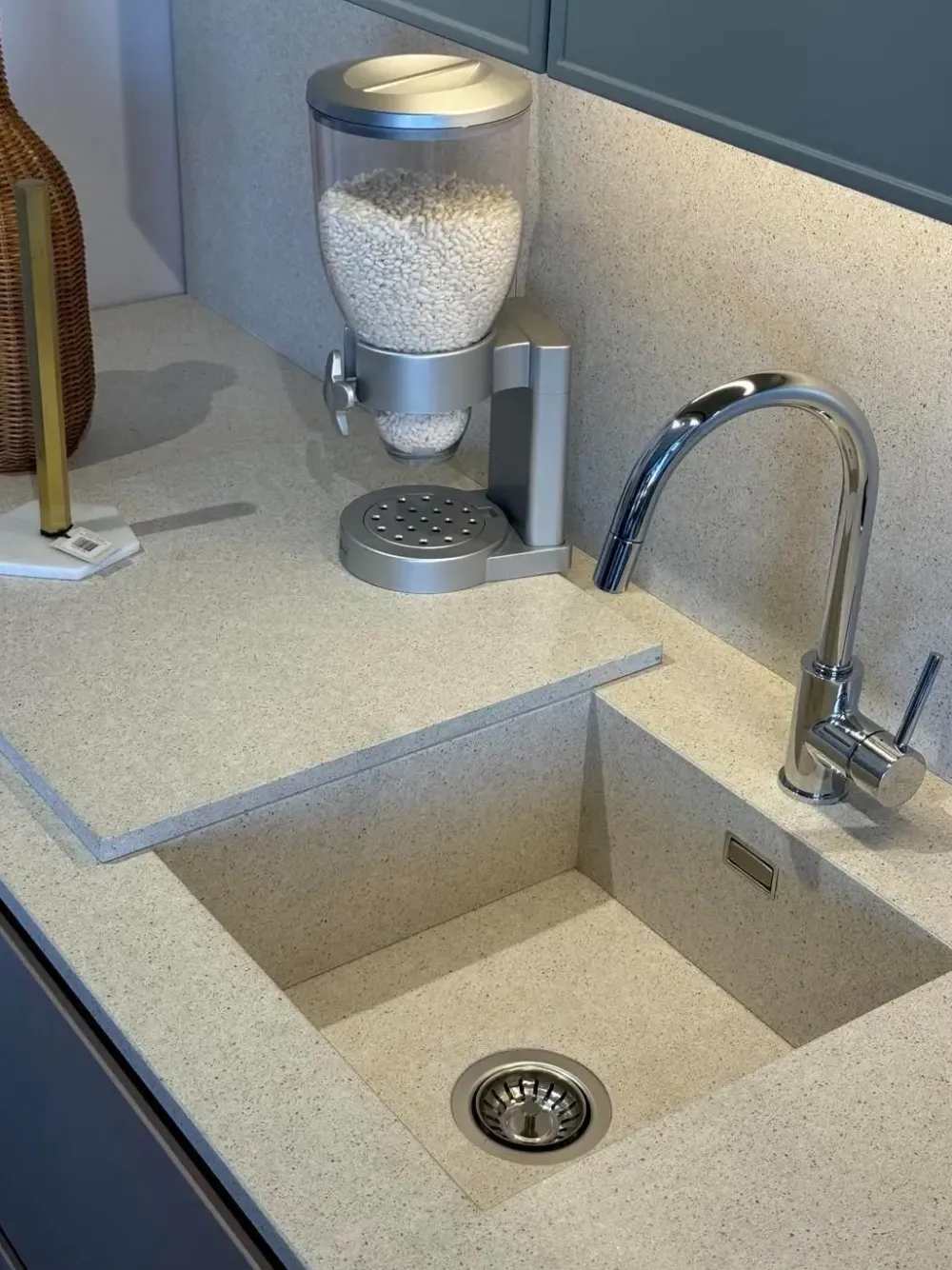 Record Cucine Cucina lineare moderna altri colori Vela-sofia a soli 11800 Euro- Cucine Lineari|Cucine Moderne