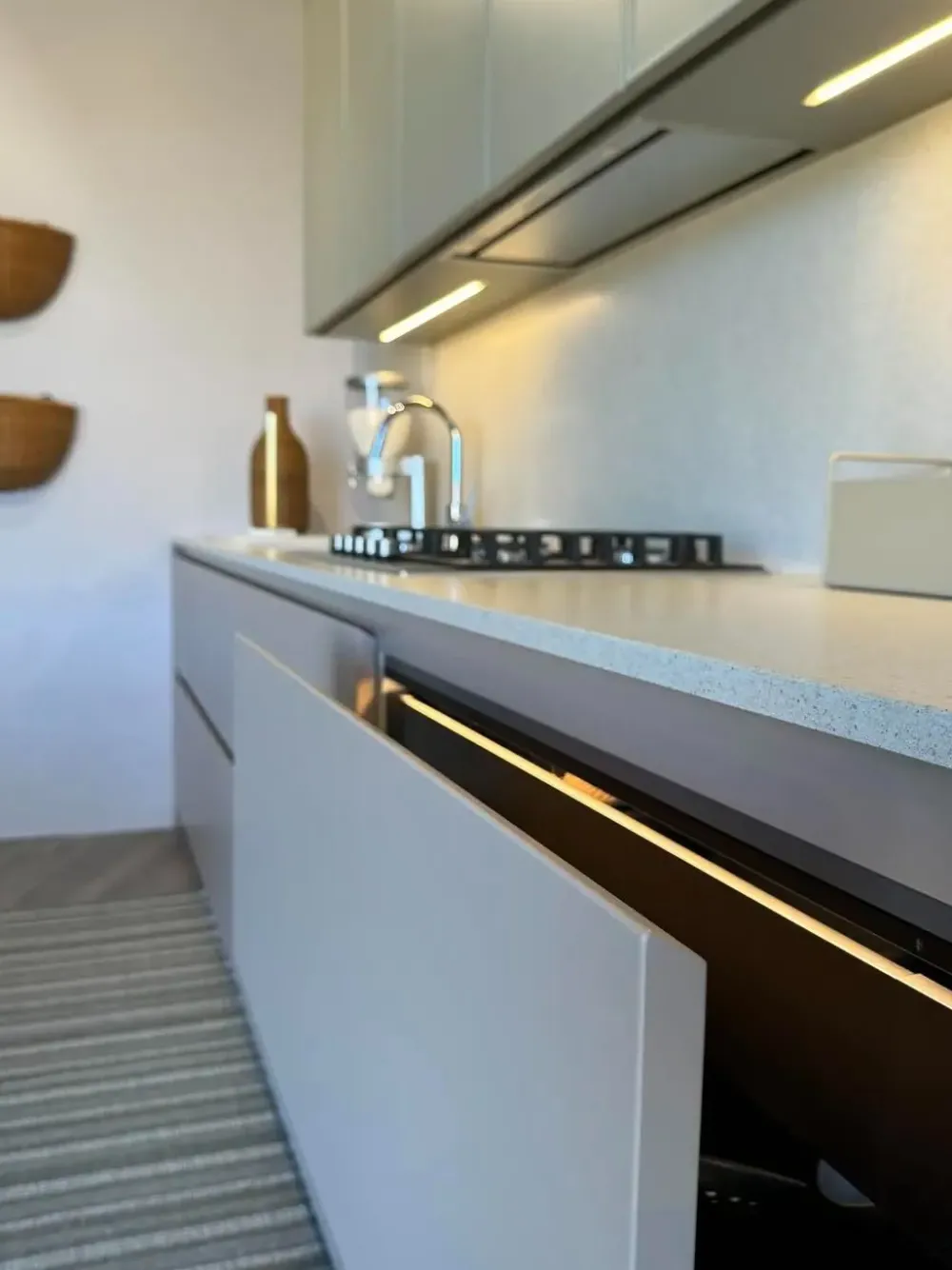 Record Cucine Cucina lineare moderna altri colori Vela-sofia a soli 11800 Euro- Cucine Lineari|Cucine Moderne