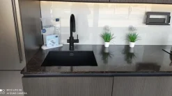 Cucina lineare moderna rovere moro Metropolis^Stosa Discount