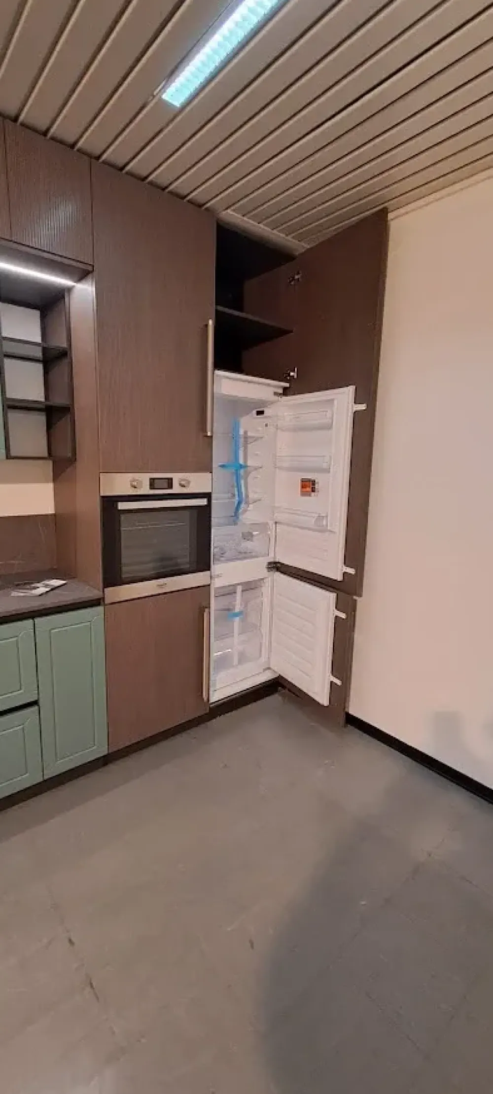 CUCINA lineare Moretti compact Myriad SCONTATA 38%^Moretti Compact Camerette Sale