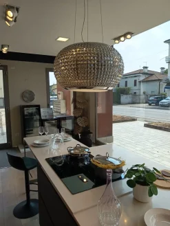 Veneta Cucine Cucina Lounge - riflex moderna rossa con isola scontata 51%- Cucine Ad Isola|Cucine Moderne