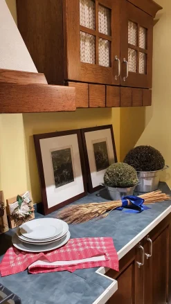 Vettoretti Cucine Cucina modello Cristiana PREZZO SCONTATO 42%- Cucine Ad Angolo