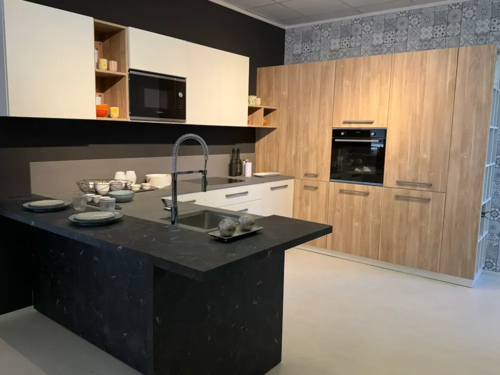 Arrex Cucina modello Loft xxl PREZZO SCONTATO 30%- Cucine Con Penisola|Cucine Moderne