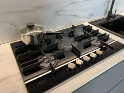 Cucina moderna ad angolo Metropolis a prezzo ribassato^Stosa Hot