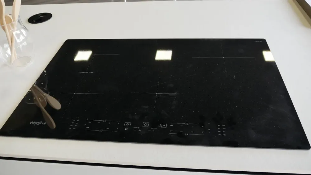 New Cucina moderna bianca ad isola Stratos in Offerta Outlet Cucine Ad Isola|Cucine Moderne