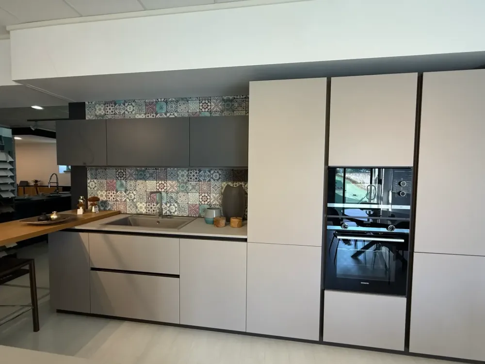 Arrex Cucina moderna con isola Loft xxl a prezzo ribassato- Cucine Ad Isola|Cucine Moderne