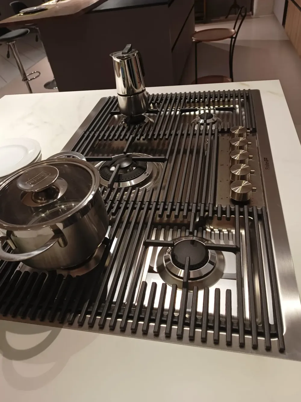 Cucina moderna con penisola Mènta a prezzo scontato^Binova Online