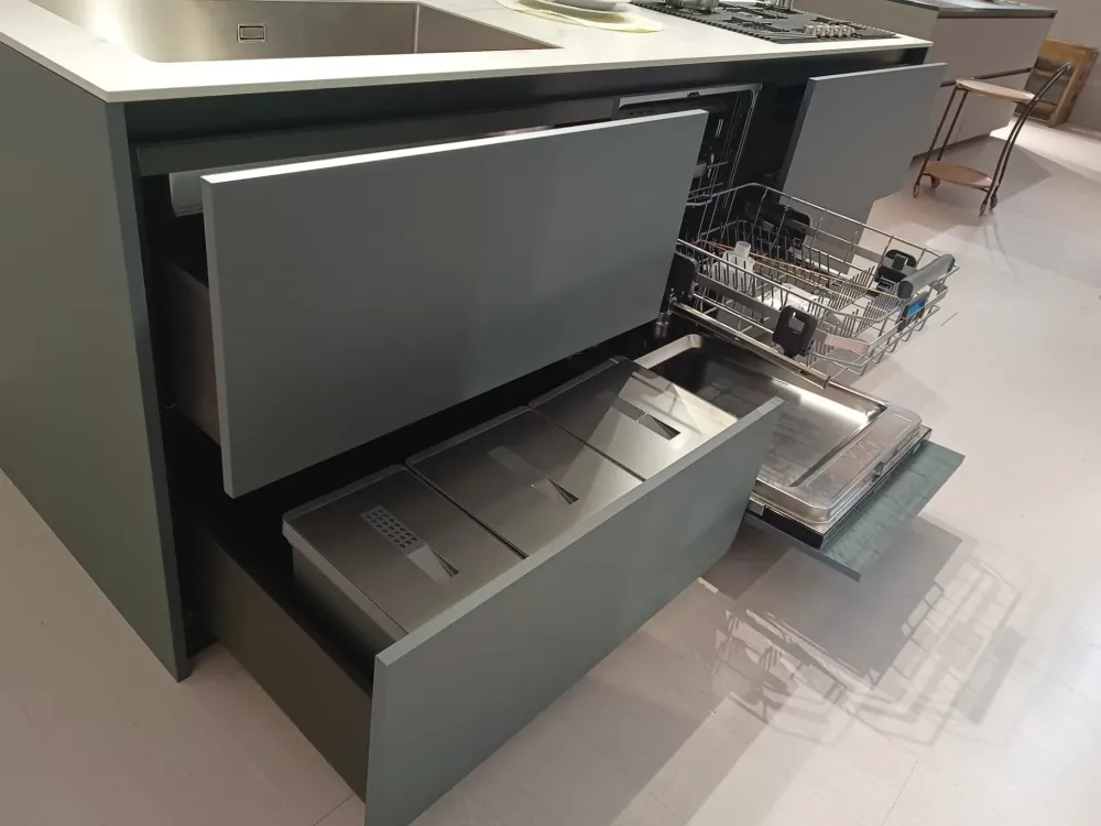 Cucina moderna con penisola Mènta a prezzo scontato^Binova Online