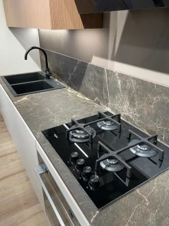 Cucina moderna lineare Cucina modello regola a prezzo scontato^Scavolini Discount