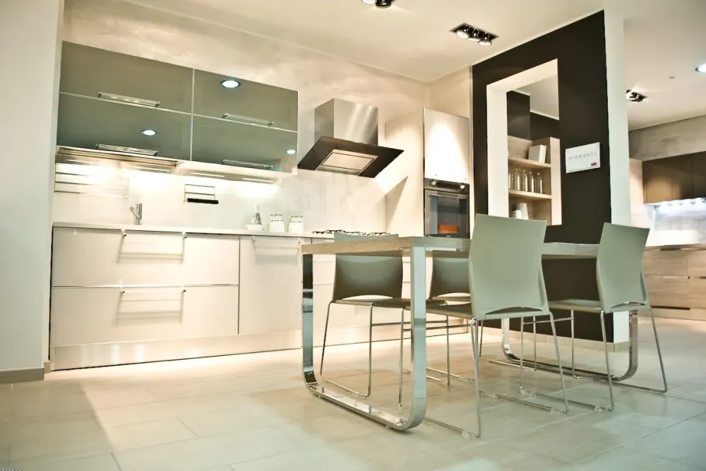Cucina moderna lineare Diamante a prezzo ribassato^Veneta Cucine Outlet