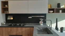 Cucina moderna noce con penisola Azimut in offerta^Essebi Hot