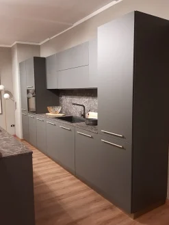 Cucina Modula con penisola con un ribasso imperdibile^Febal Clearance