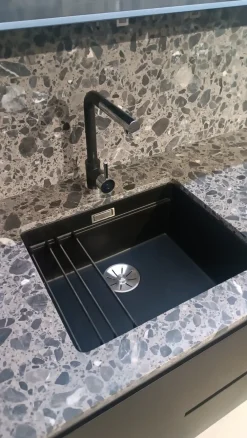 Cucina N elle e inside moderna altri colori con penisola scontata 50%^Cesar Outlet