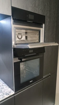 Cucina N elle e inside moderna altri colori con penisola scontata 50%^Cesar Outlet