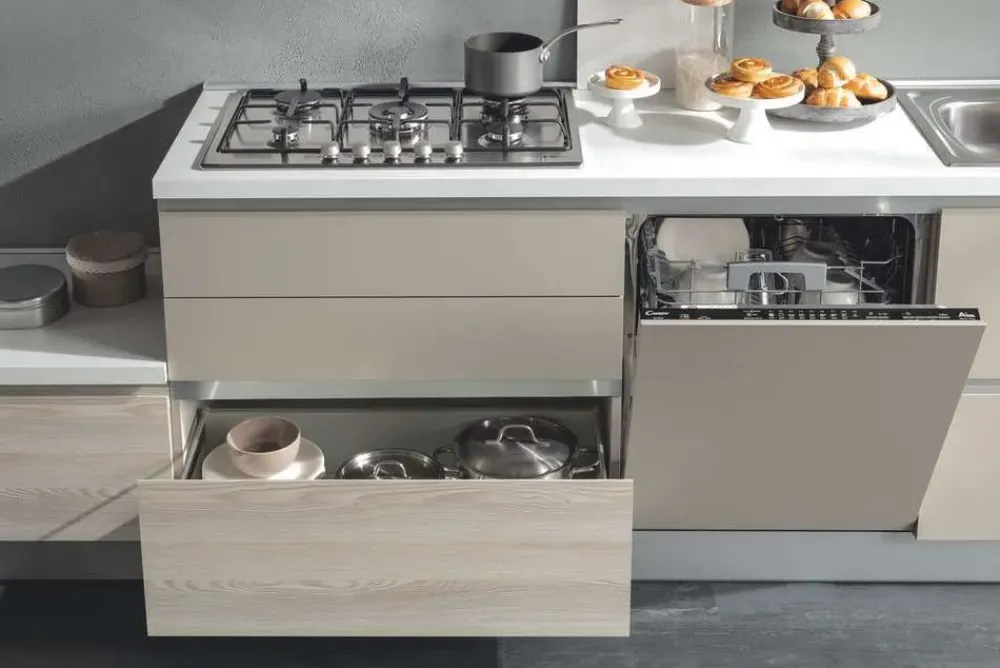 Clearance Cucina design lineare bianca in polimerico opaco Delizia Cucine Lineari|Cucine Design