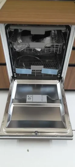 Cucina noce moderna lineare Nexus tabacco^Giannei