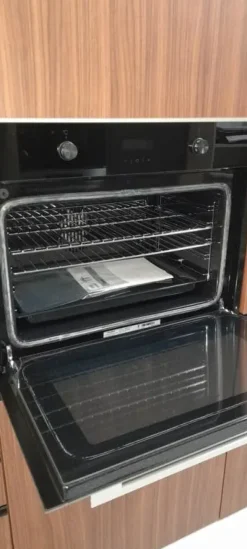 Cucina noce moderna lineare Nexus tabacco^Giannei