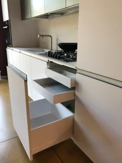 Nova Cucina Cucina design lineare bianca in laccato opaco Smart- Cucine Lineari|Cucine Design