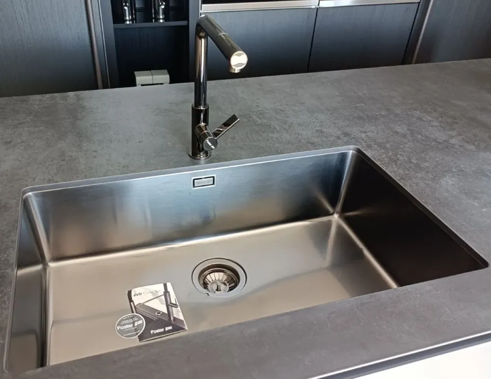 Cucina Obliqua - inspace di scontata -42%^Ernestomeda Best