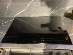 Cucina Pop lineare con un ribasso imperdibile^Mobilturi Outlet