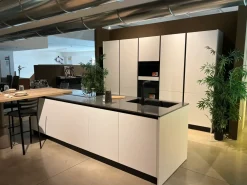 Sale Cucina  pop moderna bianca con isola scontata 61% Cucine Ad Isola|Cucine Moderne
