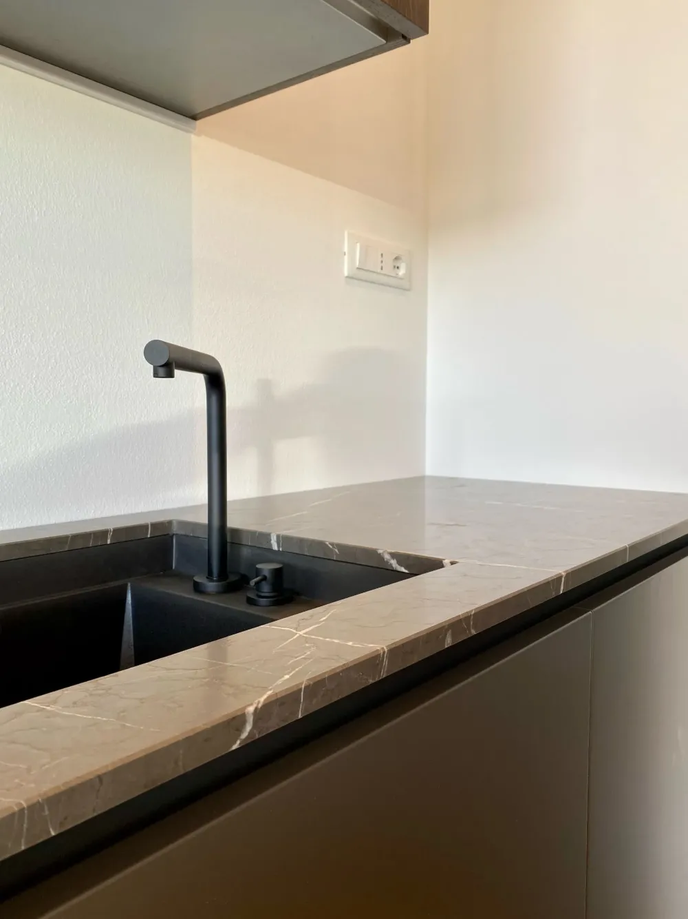 CUCINA ad angolo Ingrosso cucine moderne icm76 SCONTATA Cucine Ad Angolo|Cucine Design