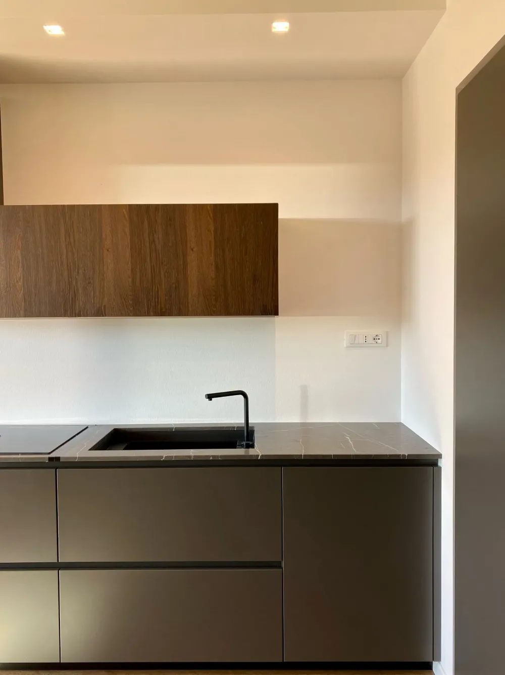 CUCINA ad angolo Ingrosso cucine moderne icm76 SCONTATA Cucine Ad Angolo|Cucine Design