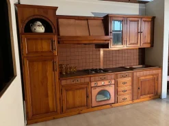 Artigianale Cucina Romantica  lineare con uno sconto imperdibile- Cucine Lineari