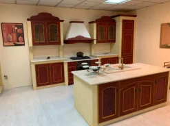 Arrex Cucina rossa classica con isola Morgana- Cucine Ad Isola