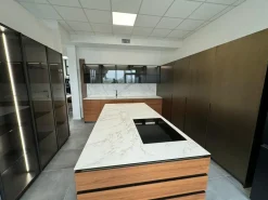 Discount Cucina rossa design con isola Cucina 45* a soli 27200 Euro Cucine Ad Isola|Cucine Design