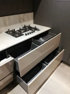 Cucina Round neck moderna tortora ad angolo scontata 53%^Lube Cucine Discount