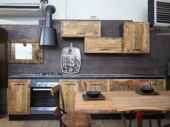 Outlet Cucina rovere chiaro industriale lineare Cucina industriale  vintage in legno e ferro  offerta unica in offerta Cucine Lineari